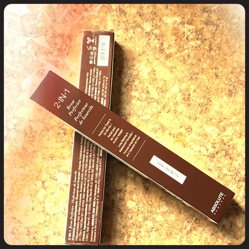 2•IN•1 Brow perfecter
